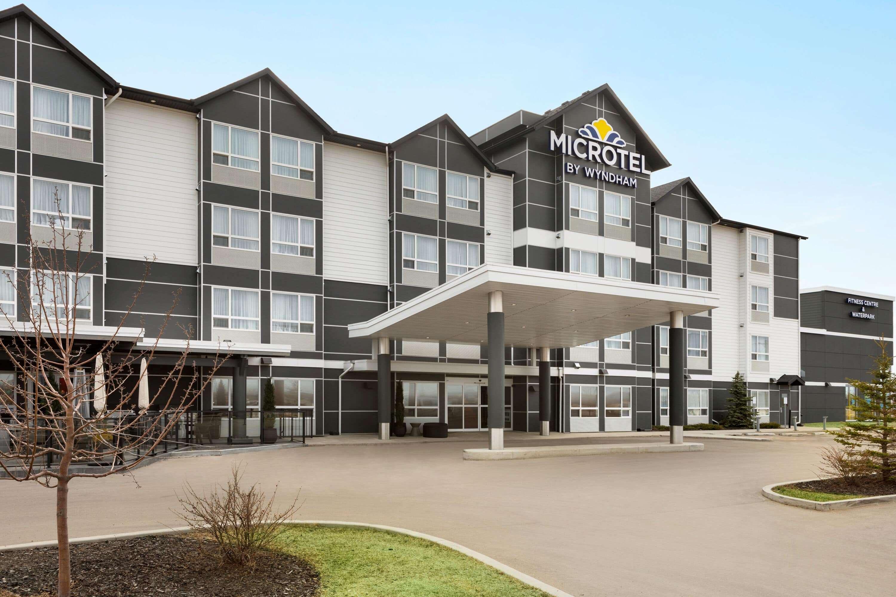 Microtel Inn & Suites By Wyndham Bonnyville Dış mekan fotoğraf