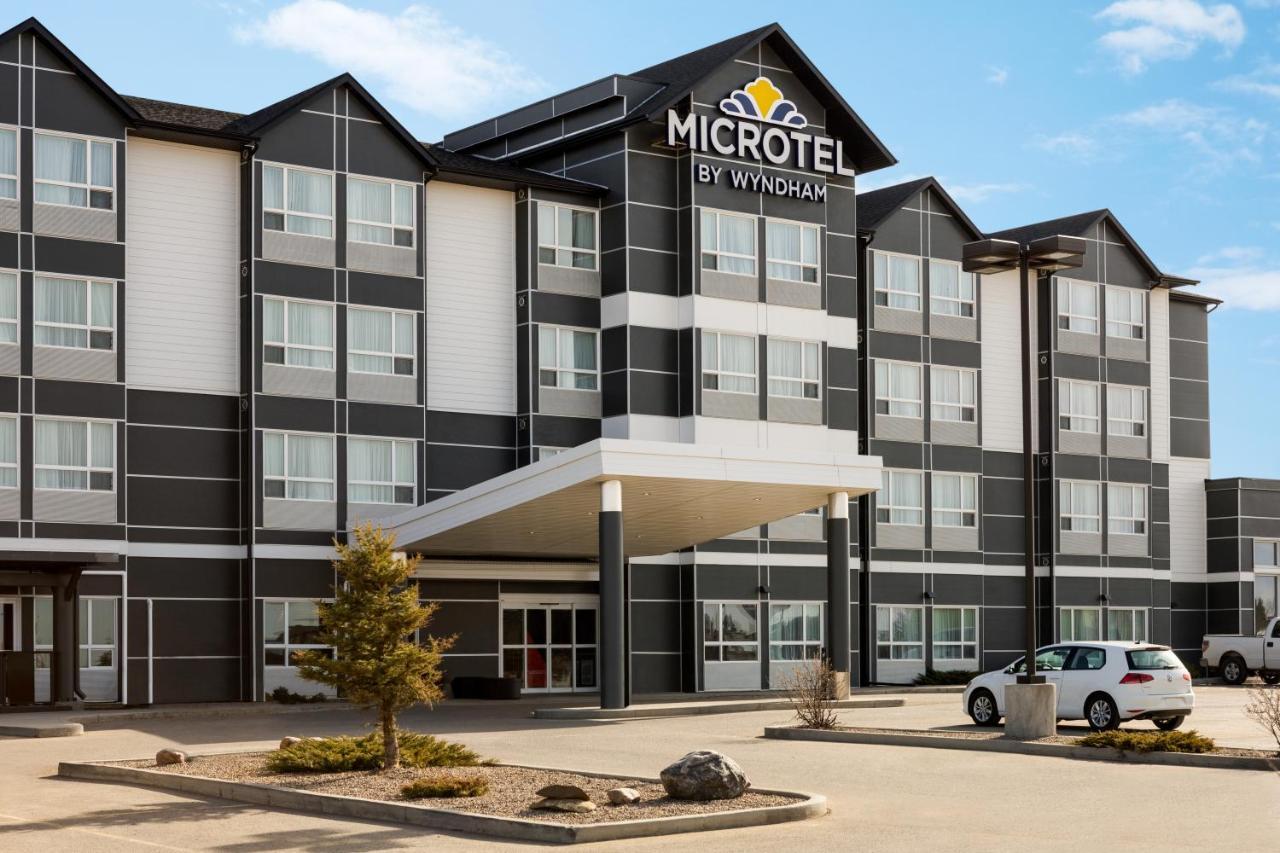 Microtel Inn & Suites By Wyndham Bonnyville Dış mekan fotoğraf